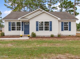 2 N High Point Rd, Southport, NC 28461
