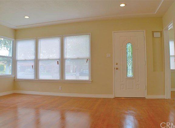 5th image of 3020 N D St