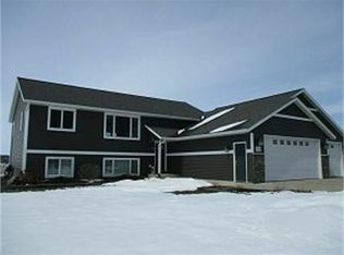 502 1st Ave SW, Mapleton, MN 56065