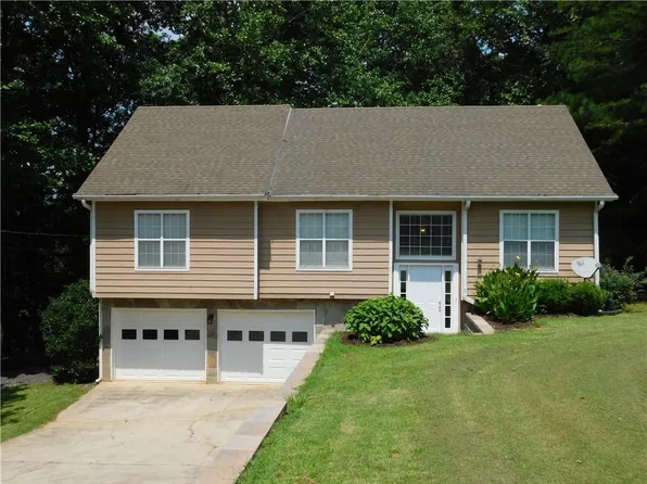 66 Spring Ridge Dr, Dawsonville, GA 30534