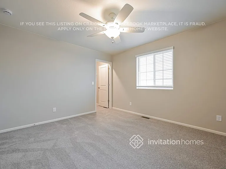 22352 E 38th Pl — Photo 13