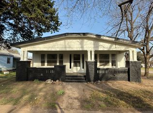 700 N 6th St, Perry, OK 73077