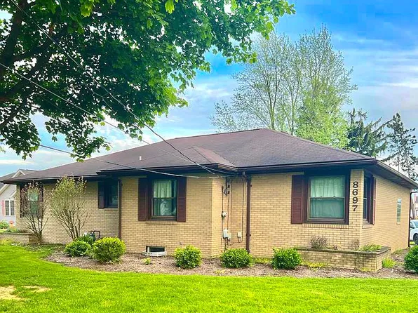8697 Lincoln Way E, Orrville, OH 44667