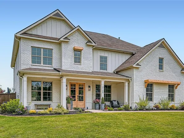 6168 Sweet Birch Ct, Acworth, GA 30101