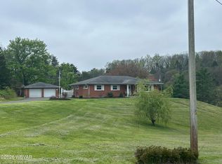 1691 Fox Hollow Rd, Williamsport, PA 17701