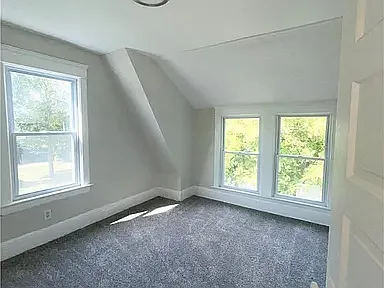 10517 Elk Ave — Photo 2