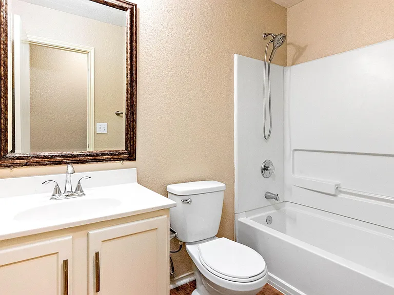216 Willow Crst — Photo 9