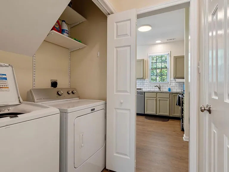 110 Mint Hill Dr — Photo 15
