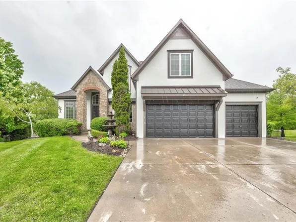 16620 Birch St, Overland Park, KS 66085