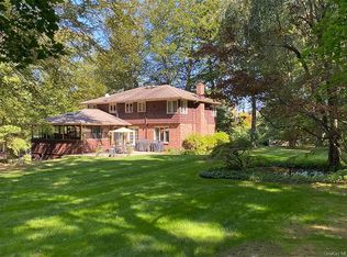 7 Ridge Rd, Tuxedo Park, NY 10987