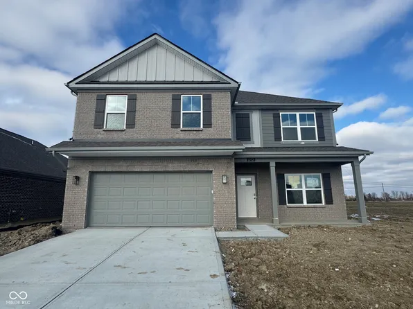 1232 Foxtail Ln, Greenwood, IN 46143