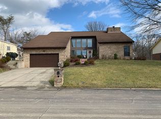 104 Timberlake Dr, Huntington, WV 25705