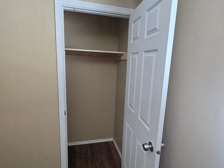 1715 Center Ave #15 — Photo 54