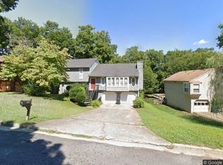 2339 Tapanzee Ln, Lawrenceville, GA 30044