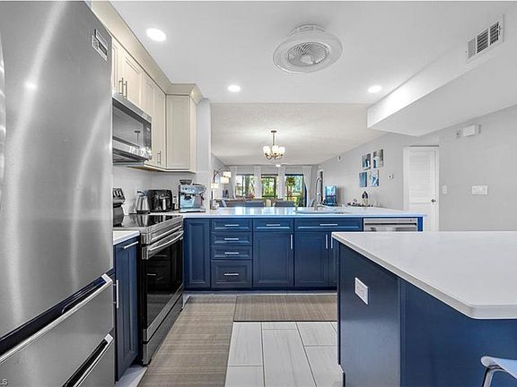 4th image of 5733 Deauville CIR #G102