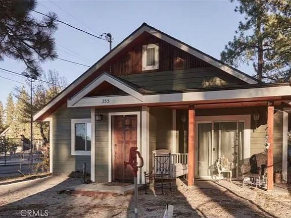 2nd image of 355 Georgia St