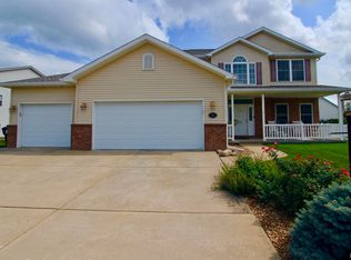 1520 Santa Fe Rd, Washington, IL 61571