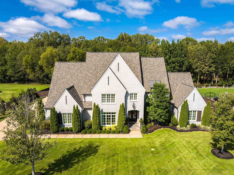 1st image of 365 Black Duke Cir W