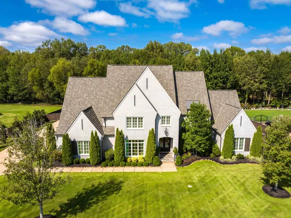 365 Black Duke Cir W, Fisherville, TN 38017