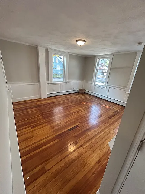 2 bed, 1100 sqft, $2,600 — Photo 3