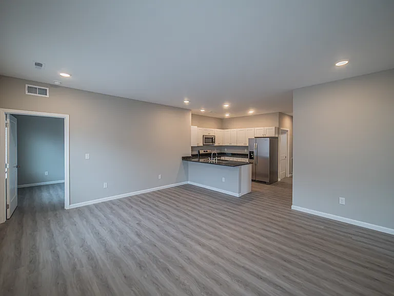 Oaks Place — Photo 28