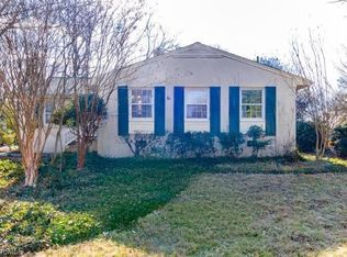 2513 W Cornwallis Dr, Greensboro, NC 27408
