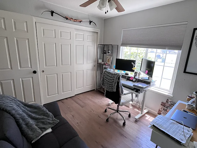 Office/bedroom