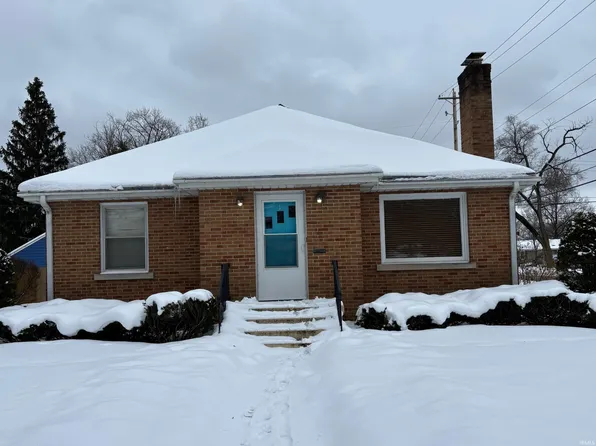 1541 Strong Ave, Elkhart, IN 46514