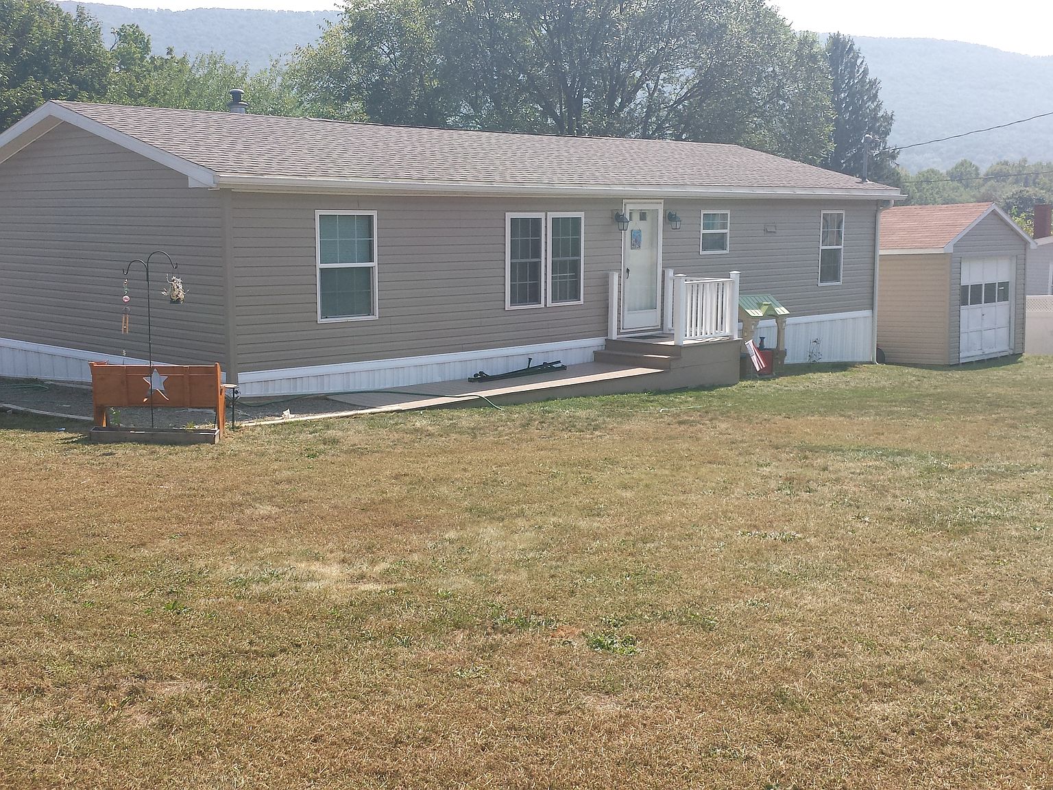 324 Frederick St, Lock Haven, PA 17745 Zillow