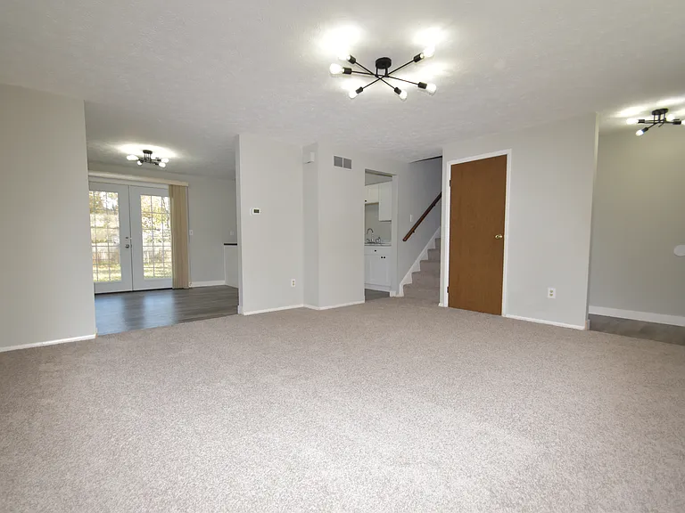 4242 Hanover Dr — Photo 6