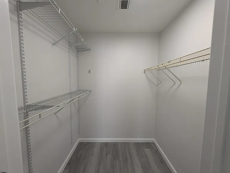 1413 Arctic Ave — Photo 12