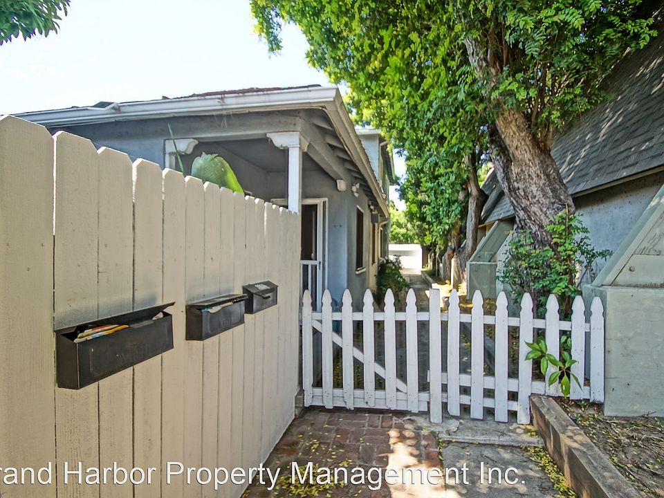 1st image of 913 Manhattan Beach Blvd