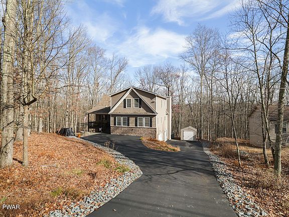 3rd image of 226 Upper Independence Dr
