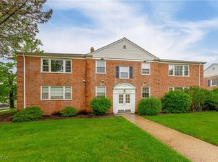 2395 Euclid Heights Blvd #B-4, Cleveland, OH