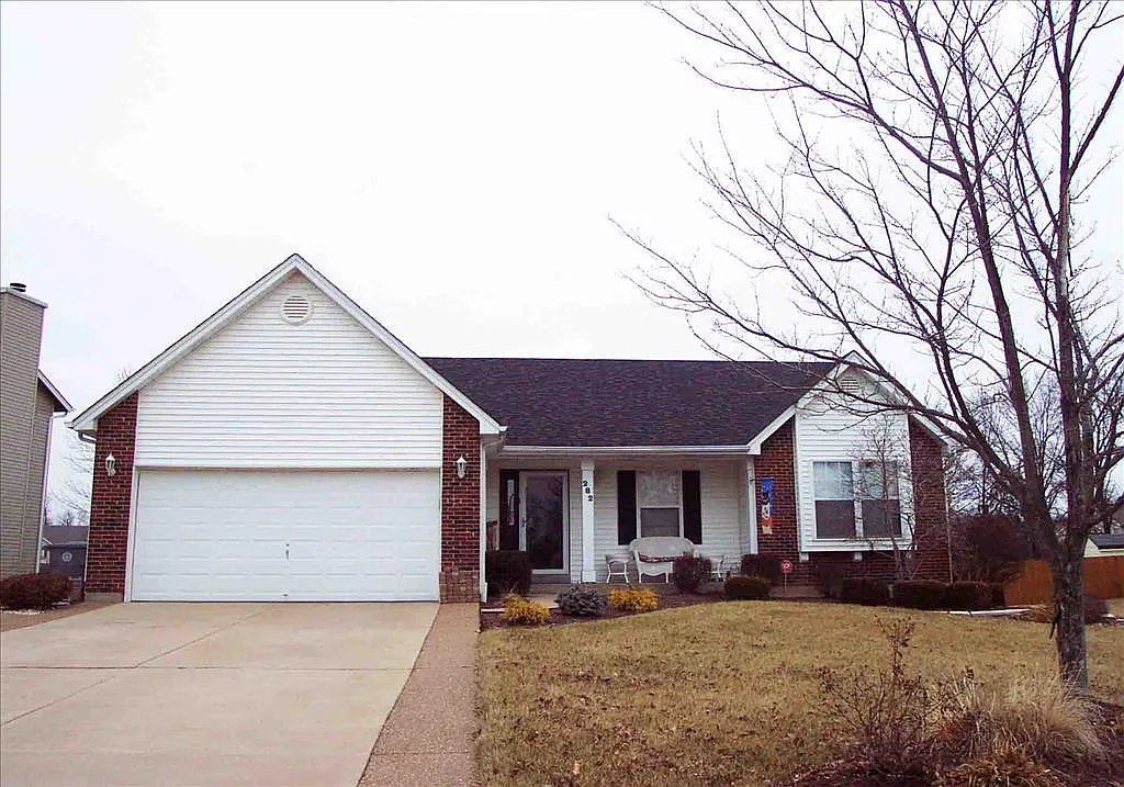 282 Bluemont Ct photo 1