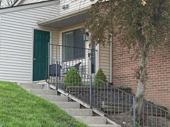 403 Water Tower Cir #92, Brighton, MI 48116