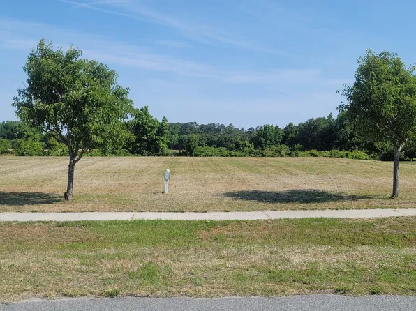 119 Colington Circle, Aydlett, NC 27916