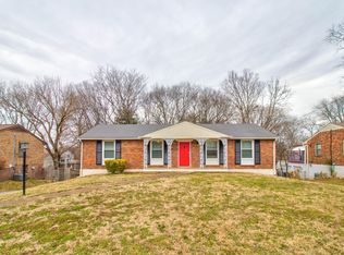 658 Harding Pl, Nashville, TN 37211