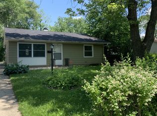 315 Tiverton Ln, Steger, IL
