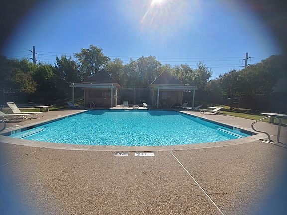 Community pool