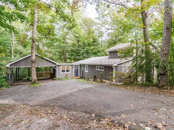 136 Bob Edwards Dr, Dahlonega, GA 30533