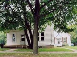 414-418 Barney St., Waukesha, WI 53186