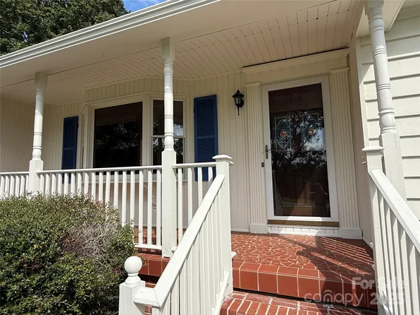 7645 Robinson Church Rd, Harrisburg, NC 28075
