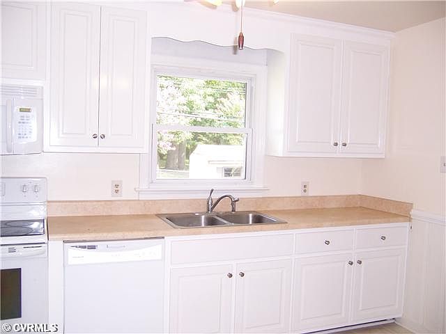 1st image of 308 W Washington St