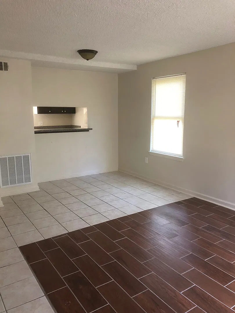 AM 1714 BLVD — Photo 1