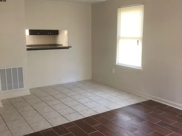 AM 1714 BLVD, 1714 Province Pl #1714-DE, Baton Rouge, LA 70816