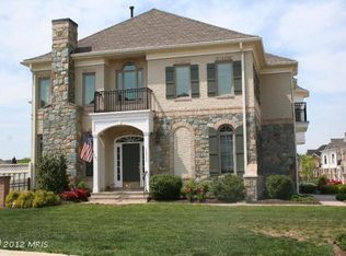 18355 Fairway Oaks Sq, Leesburg, VA 20176