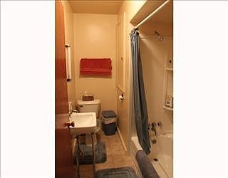 2nd image of 518 1/2 Cavitt Ave
