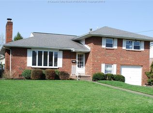 2020 Lincoln Ave, Saint Albans, WV 25177