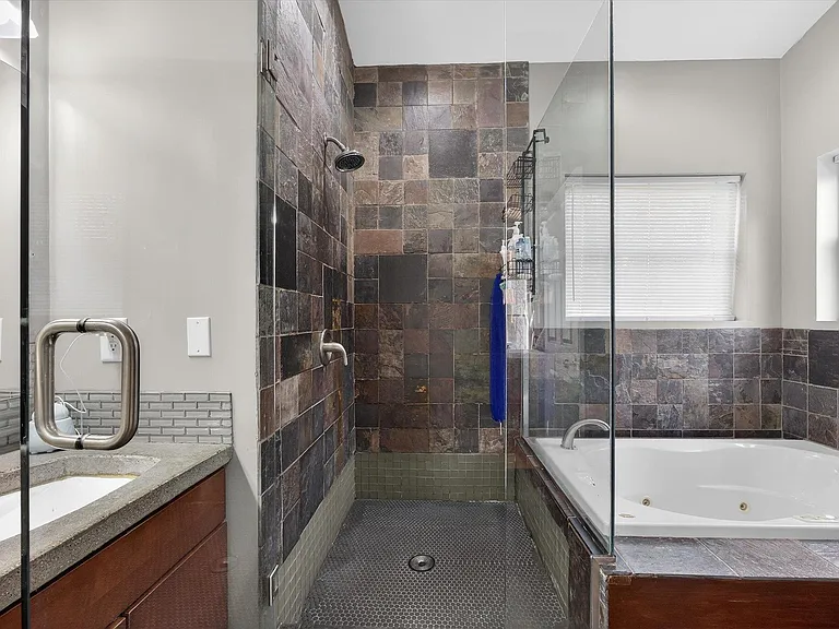 5304 E State Road 46 — Photo 24